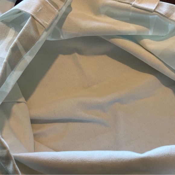 Vuori White cotton Fabric rare tote - Picture 3 of 7